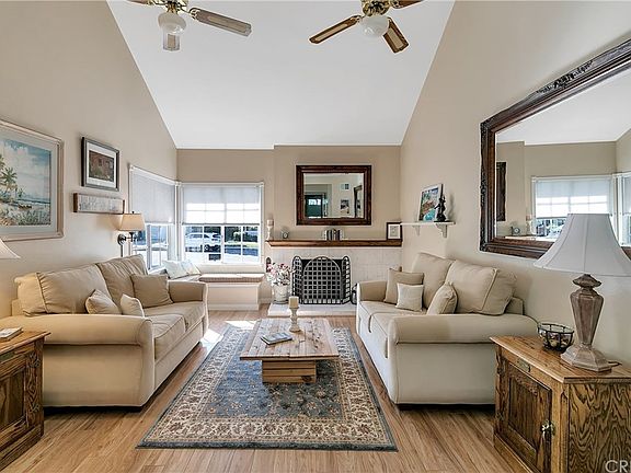 5th image of 26048 Coronado Ct