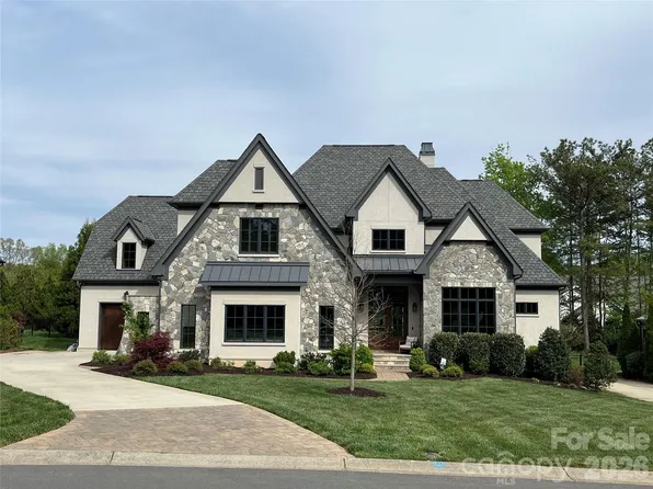 8008 Skye Lochs Dr, Waxhaw, NC 28173