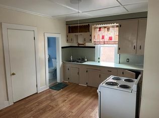 8 Gold St APT 2, Waterville, ME 04901