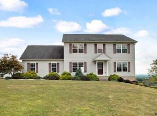 5600 Nursery Rd, Dover, PA 17315