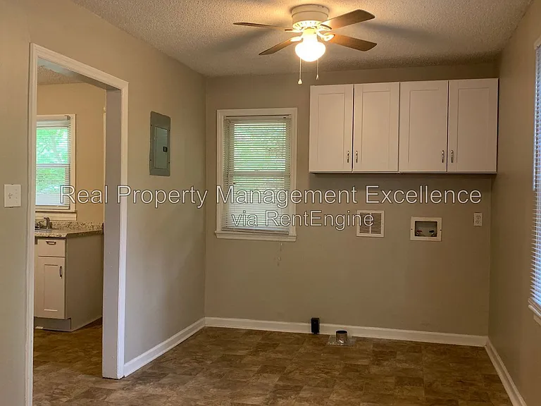 410 Lamont St — Photo 7