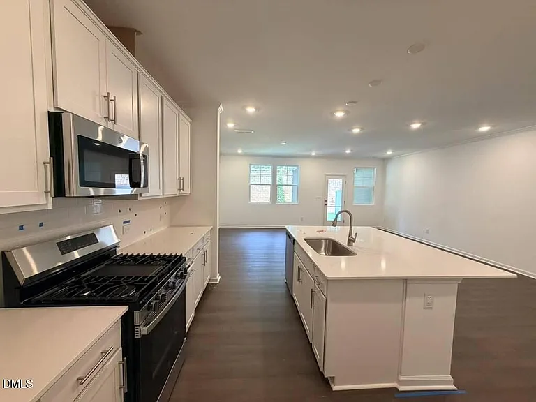 228 Deercroft Dr — Photo 8