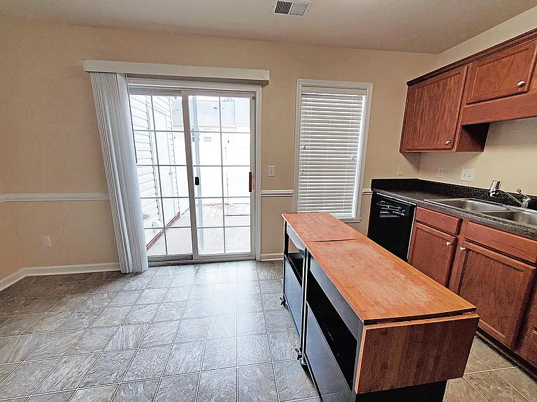 3715 Spanish Peak Dr — Photo 8