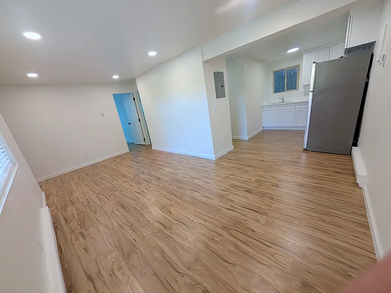 2222 Gilman Dr W #3 — Photo 3