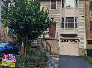 7865 Wintercress Ln, Springfield, VA 22152