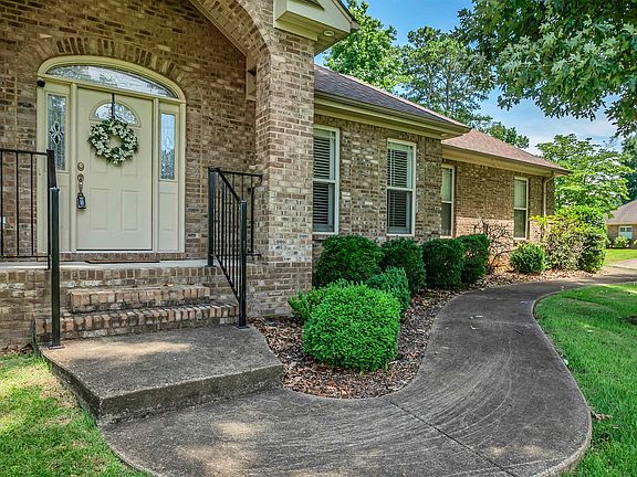 4th image of 53 Ridgecliff Dr