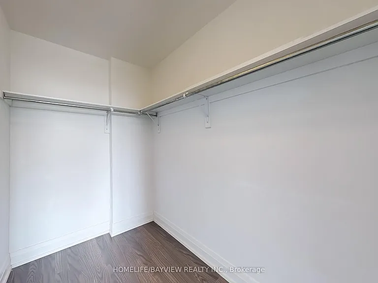 7167 Yonge St #1212 — Photo 22