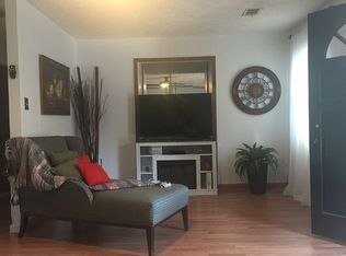 233 Roxbury Dr, Riverdale, GA 30274