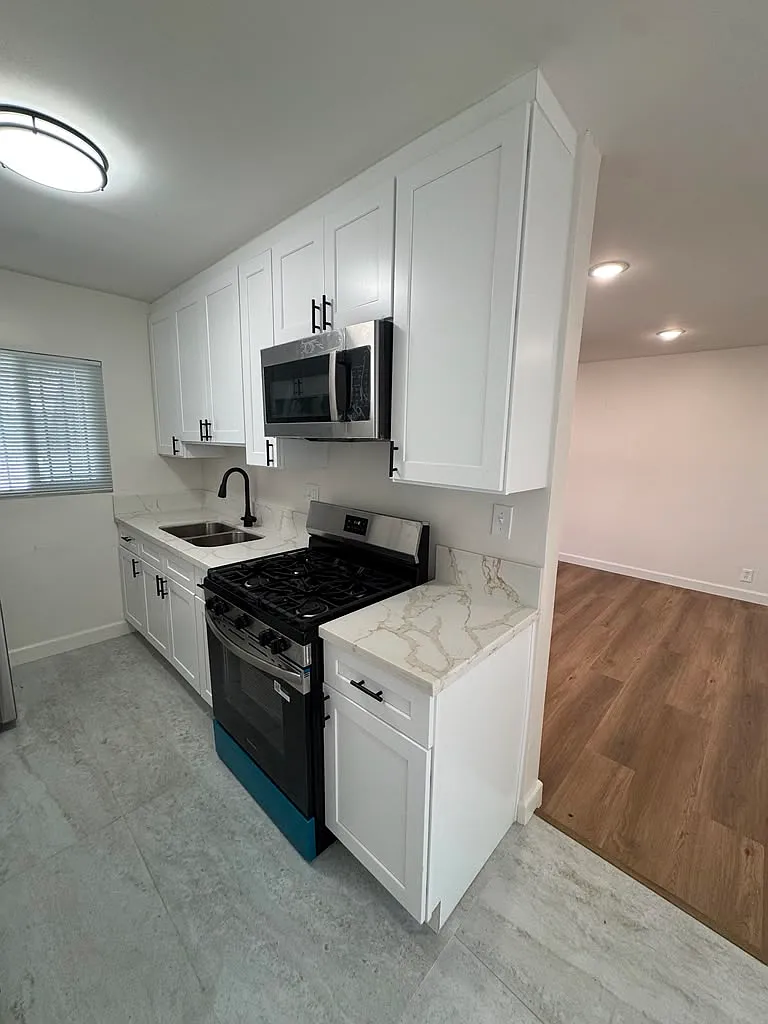 1 bed, 650 sqft, $1,950 — Photo 3
