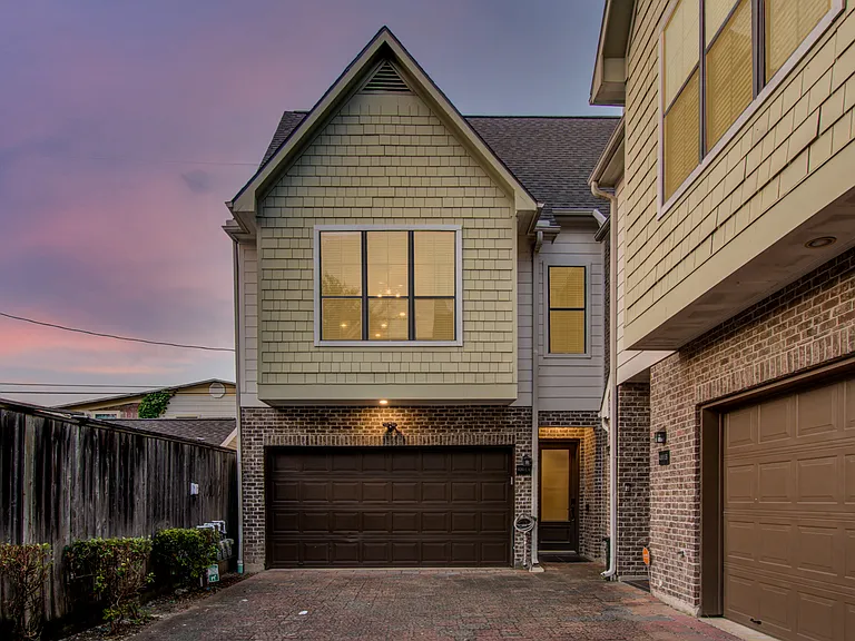 4001 Dallas St #A — Photo 22