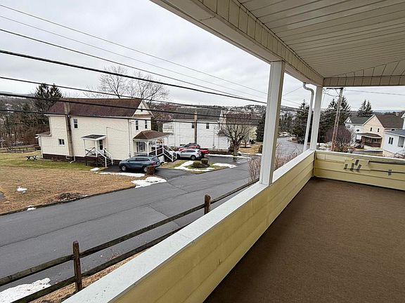 4th image of 151 Lidy Rd