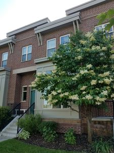 8134 Main St N, Maple Grove, MN, 55369