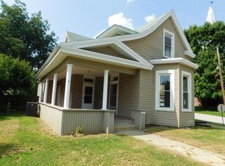 707 Main St, Paris, KY 40348