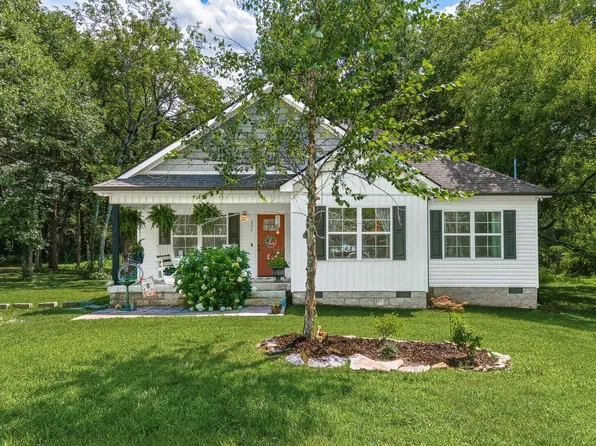 371 Holly Grove Rd, Lewisburg, TN 37091