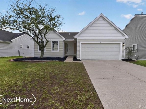 321 Oxford Ct