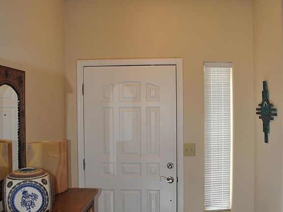 3rd image of 4004 Jewel Ct