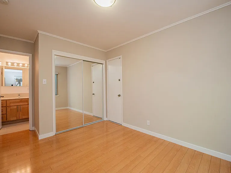 906 Villa Ave #1 — Photo 5