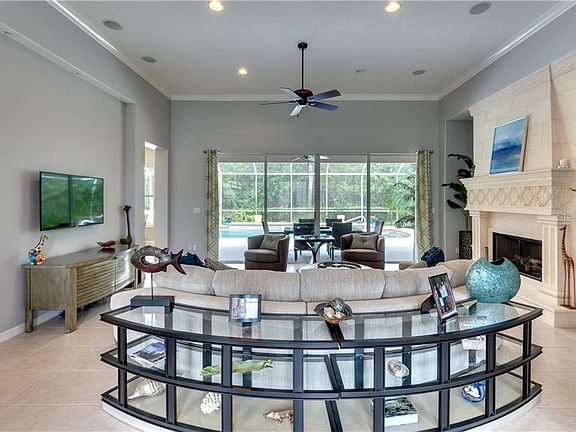 5th image of 9092 Misty Creek Dr
