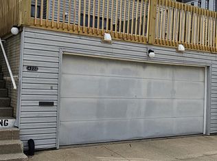 4222 Kris Line Dr, Waterloo, IA 50701