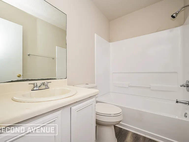 461 Camp Hill Ln — Photo 17
