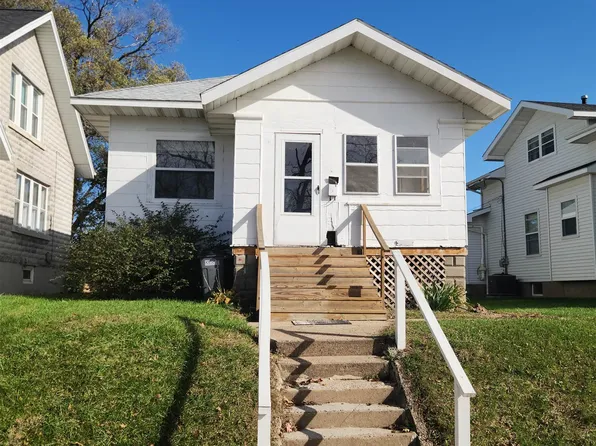 2612 Marquette Pl, Dubuque, IA 52001