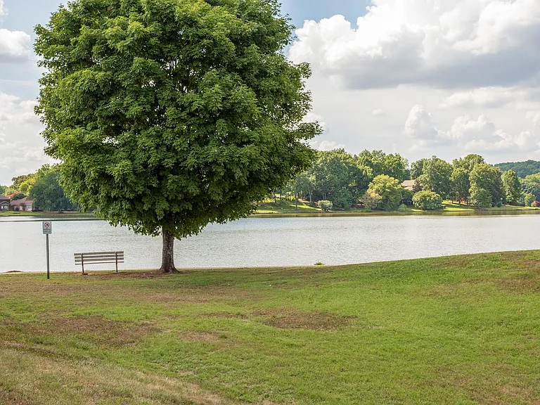 Sunlake at Edgewater — Photo 1