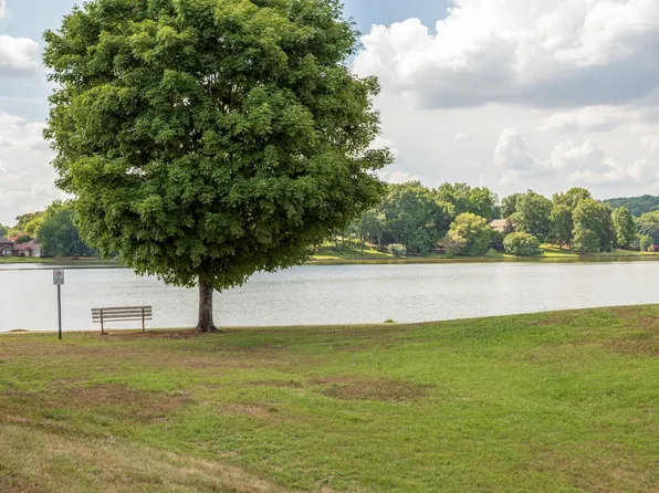 Sunlake at Edgewater