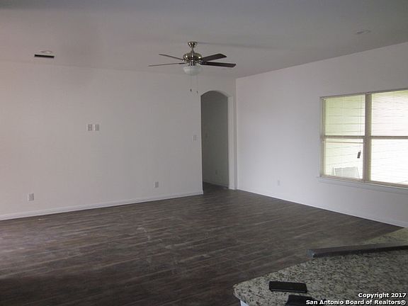4th image of 7606 Shetland Dr