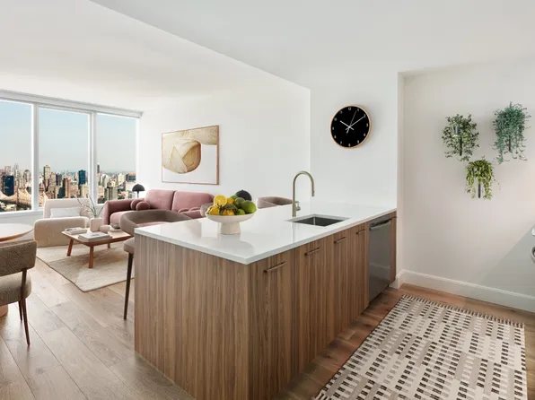 23-15 44th Road image 2 of 20