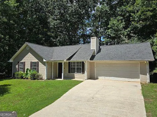 1029 Bridle Creek Dr, Flowery Branch, GA 30542