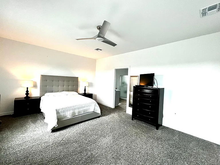 11104 S Weismann Dr — Photo 24