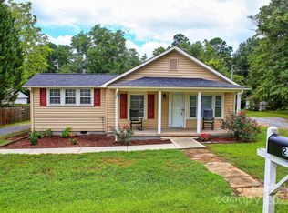 218 Blacksnake Rd, Stanley, NC 28164