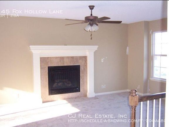 4th image of 545 NW Fox Hollow Ln