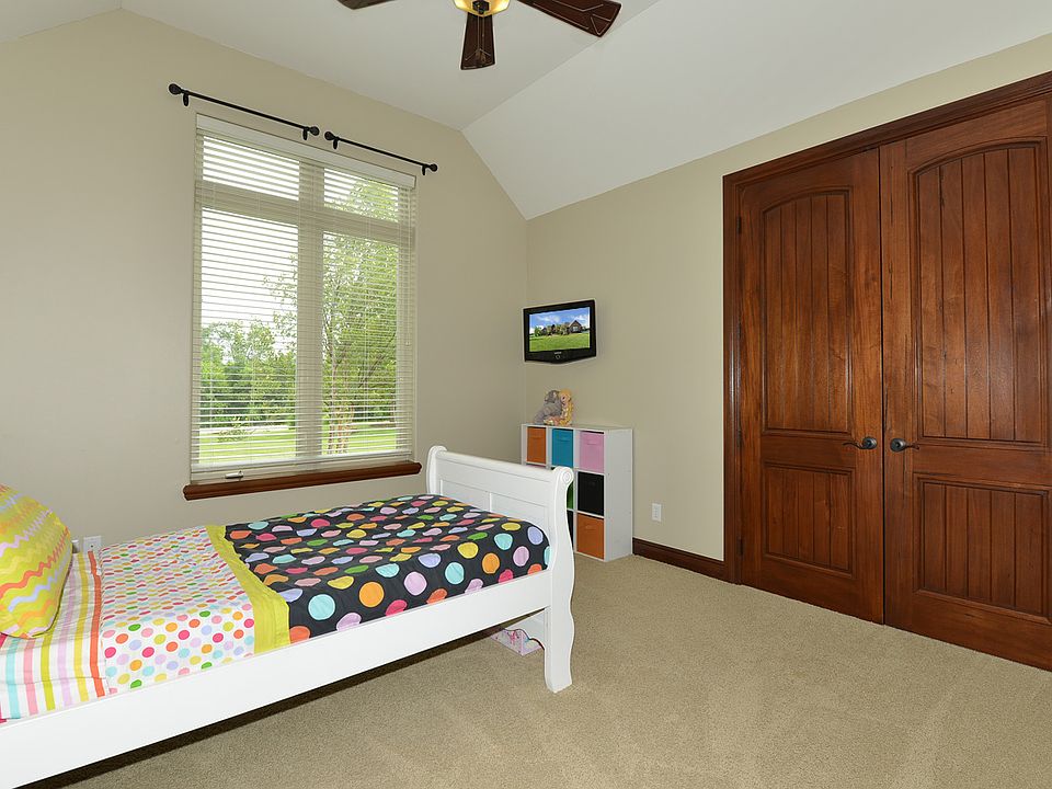 8122 W Mystic Lakes South St, Maize, KS 67101 Zillow