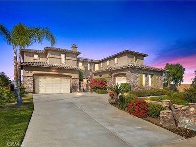 18253 Lakepointe Dr, Riverside, CA, 92503