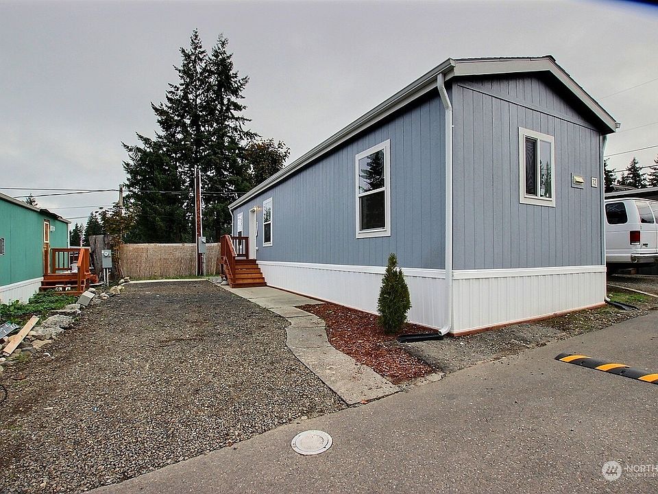1st image of 4024 NW Country Lane #72