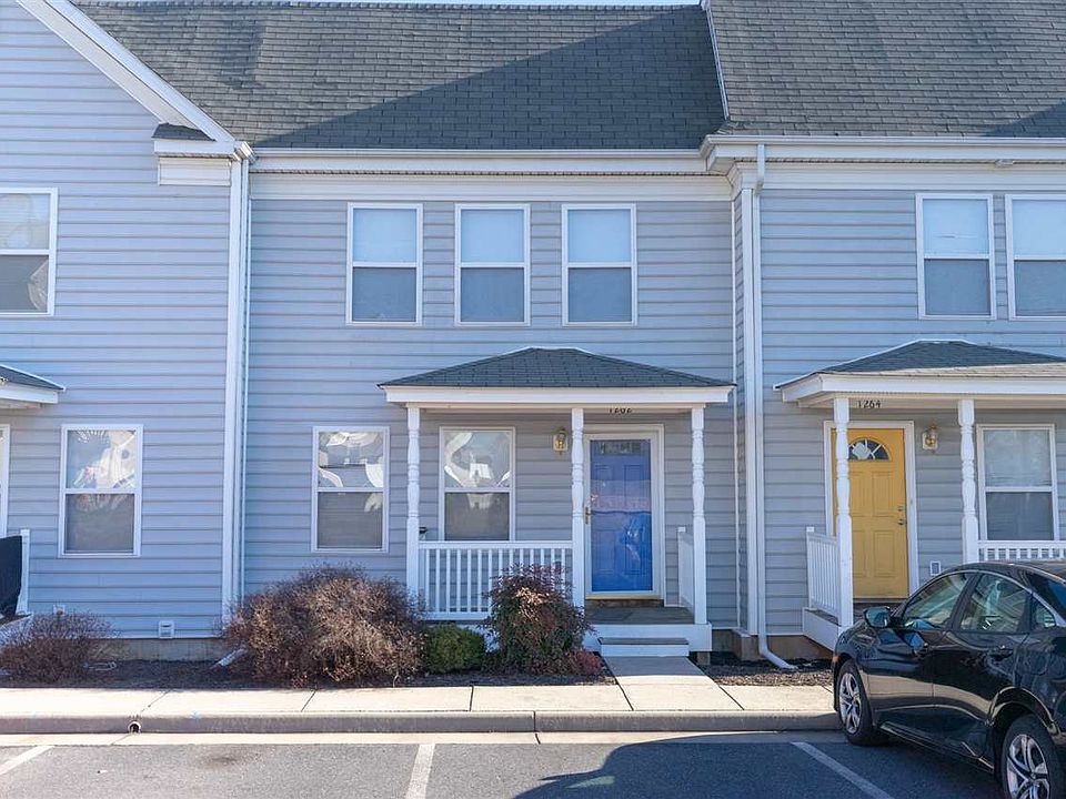 2nd image of 1262 Old Richmond Cir