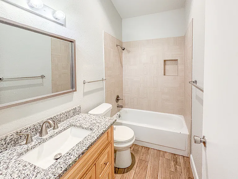 8634 Westgrove Dr — Photo 15