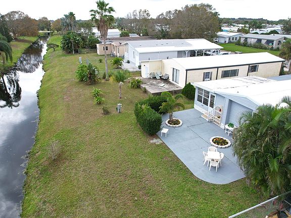 4th image of 852 Waterway Drive