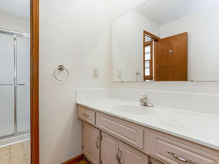 6430 Acuff St — Photo 30