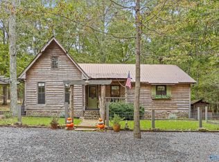 6112 Cove Rd, Mentone, AL 35984