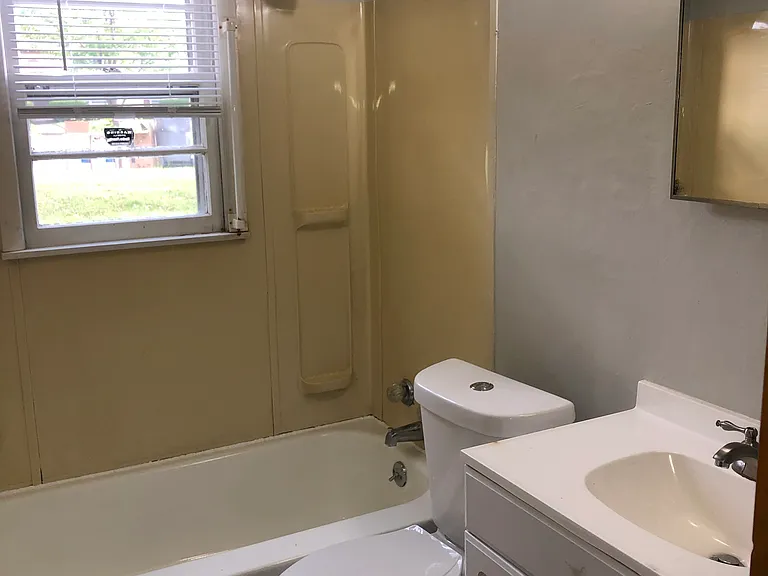 655 Carlotta Dr #4 — Photo 7