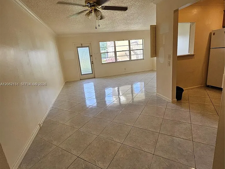 559 Mansfield N #559 — Photo 7