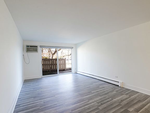 3rd image of 10037 S Walnut Ter APT 109