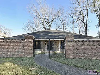 2961 Congress Blvd — Photo 9