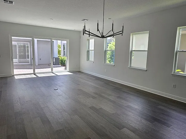 10172 Pearson Ave — Photo 5