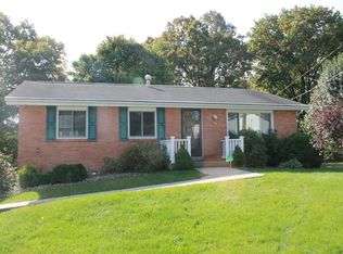 125 David Dr, Butler, PA 16001