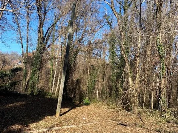 101 Ernest St #101, Winston Salem, NC 27107