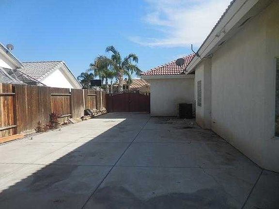 4204 Rock Lake Drive