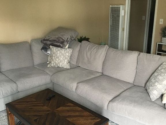 4th image of 6296 E Ocean Blvd